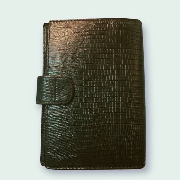 Vintage Victor Hugo Mens Black Leather Wallet 4.75”x6” big - Picture 2 of 9